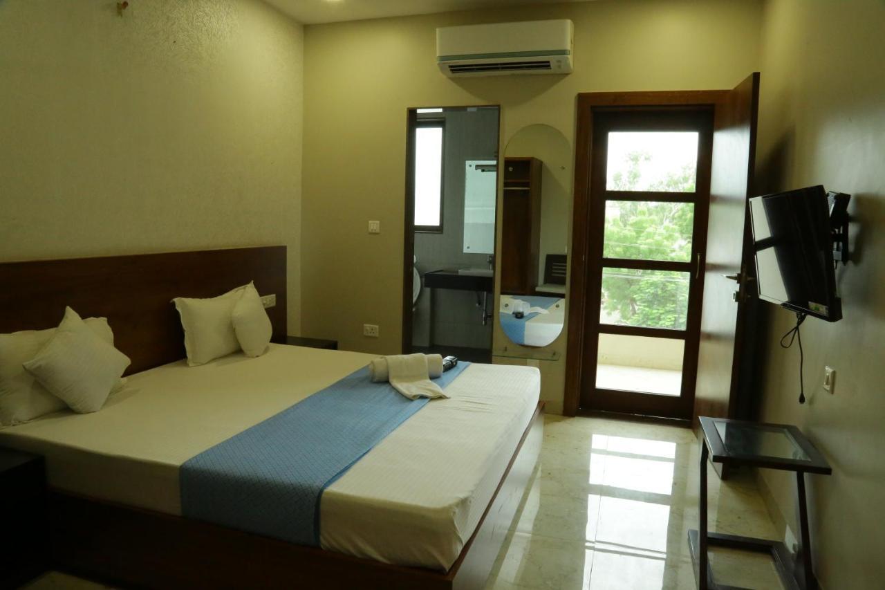 The Jawai Gateway Hotel Sheoganj Exterior photo